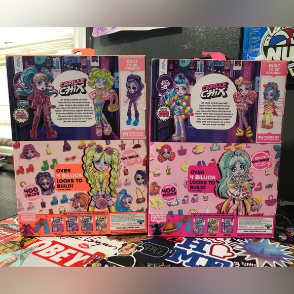 Capsule Chix Holo Glow & Sweet Circuits Collection - Picture 5 of 6